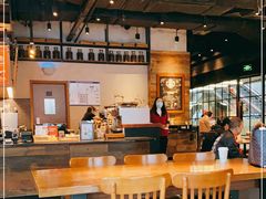 大堂-星巴克(北京三里屯SOHO一店)