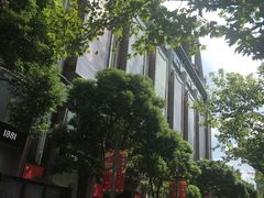 -梅龙镇广场