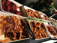 -锅儿欢海鲜火锅烤肉自助餐(东港凯虹店)