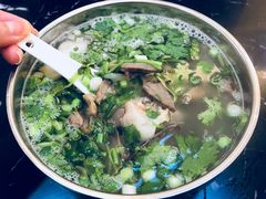 -清真·玛丽亚新疆菜主题餐厅(浙江中路店)
