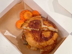 -LESCEDARS Brasserie Bistro香柏树