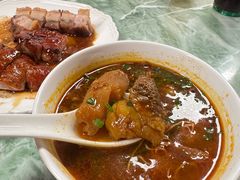 咖喱牛腩面-牛记咖喱美食(十月初五日街店)