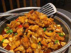 青椒紫苏味-蛙小侠·沸腾砂锅(南山欢乐颂店)
