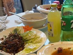 -沪华海鲜大酒楼(南汇店)