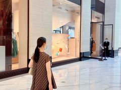 -HERMES(湖滨银泰in77店)