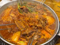-喇喇排骨火锅·传统韩式脊骨汤(望京西园总店)