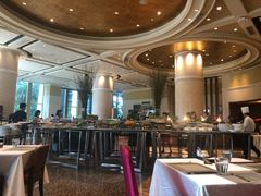 大堂-怡聚轩全日制自助餐厅(大中华喜来登酒店)