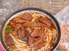 -牛师傅牛肉面(尚隆路店)