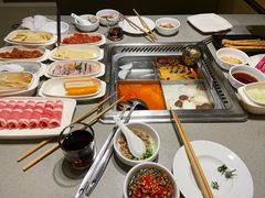 -海底捞火锅(曹安公路店)
