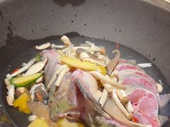-鲜潭蒸汽石锅鱼(五道口购物中心店)