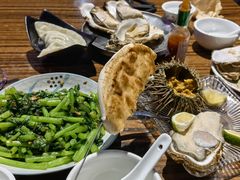 -蚝堡海鲜·威海菜·海肠捞饭·烧烤·亚洲吃蚝公司(幸福门店)