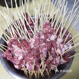 前两天跟妈妈说好想撸串，快忘记串串什么味道了