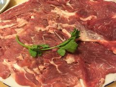 一兩肉-华哥新鲜猪精品美食