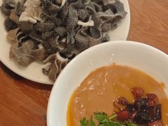 -宝瑞门钉肉饼店