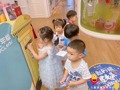 -艺年级儿童语言艺术中心(冉家坝爱融荟城店)