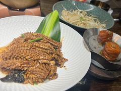 -魁盛居百年鲁菜馆(县西巷店)