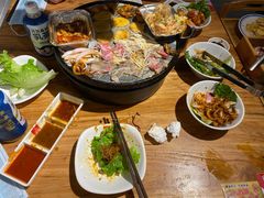 -么肆烤肉·中式自助·烤肉大排档(街道口季佳PAI店)