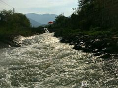 -仙山谷激浪漂流