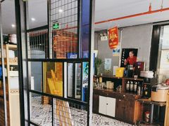 -刘正萍阿婆鱼头 湘小馆(云享城店)