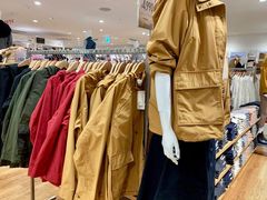 -优衣库(太原龙湖万达广场店)