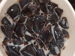 滋补龟苓胶-香港龟正盅 手作糖水甜品龟苓膏(千灯湖环宇城店)
