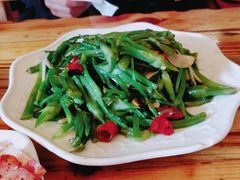 -小锅巴纳西餐厅