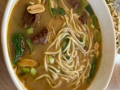 -小鱼小面(小汤山店)