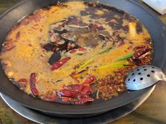 -黄潇洒老火锅(九眼桥宏济巷店)