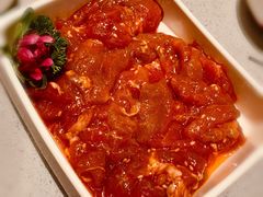 -海底捞火锅鲜切牛肉主题店(长寿路店)