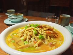 春笋烧河鲜-老宁波1381餐厅(宏泰广场店)