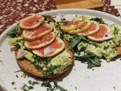 无花果手撕鸡肉tapas-Toris(LuOne凯德晶萃广场店)