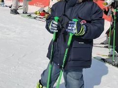 -荣盛康旅野三坡滑雪场