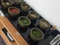 自助调料区-岳合轩老北京涮肉