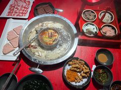 -谭鸭血老火锅(万象九宜城店)