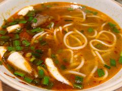-粉八·云南米线·建水烧烤(常熟路店)