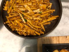 普洱甜笋油焖-中8楼风尚云南菜(颐堤港店)