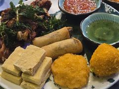 炸物拼盘-浩海火烧云傣家菜(京广店)