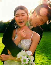 -城市花园婚纱摄影