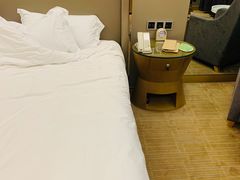 -上海中航虹桥机场泊悦酒店
