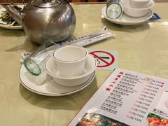 -鹤乡东北菜(崮山路店)