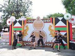 -七彩云南欢乐世界