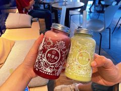牛油果草莓卡士-野萃山·潮汕厚果汁(十亩地店)