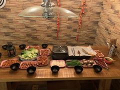 -玩坞轰趴馆·户外团建聚会主题生日派对馆(世豪广场店)