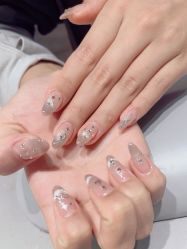 -丽心自助美甲美睫