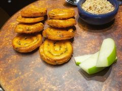 鹅肝酱葱油饼-杭州西子湖四季酒店·金沙厅