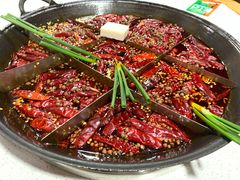 -正贰捌经重庆老火锅(建设路店)