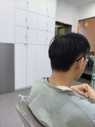 -首脑美发沙龙