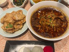 -红樱桃·欢乐餐厅(太原里店)