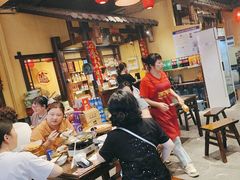 -富正毅三下锅·湘西韵味(天门山索道店)