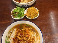 -公交新村粉店(窑岭店)